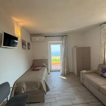 Farm stay Un Mare Di Fiori *