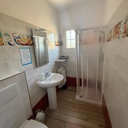 Un Mare Di Fiori Фермерский дом *