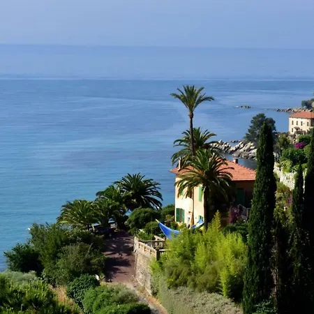 Un Mare Di Fiori مزرعة للإقامة *