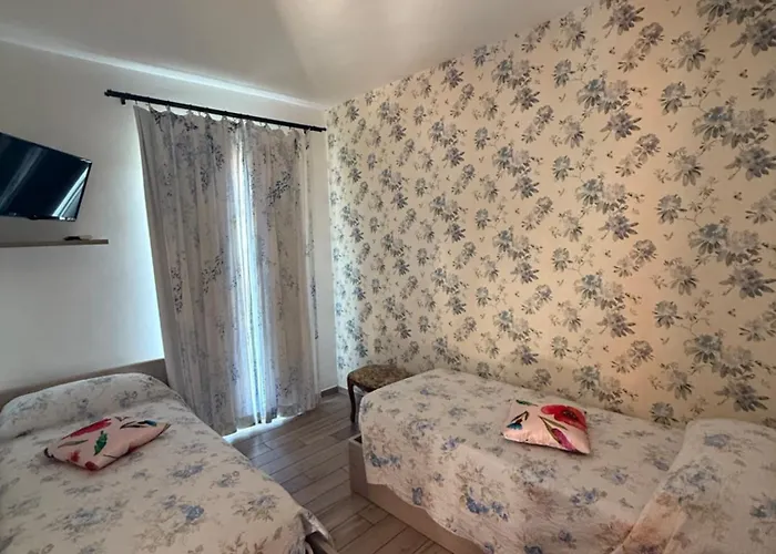 Un Mare Di Fiori * Βεντιμίλια