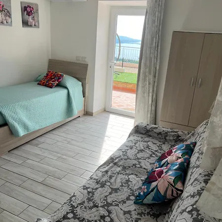 Lantgård Un Mare Di Fiori Ventimiglia