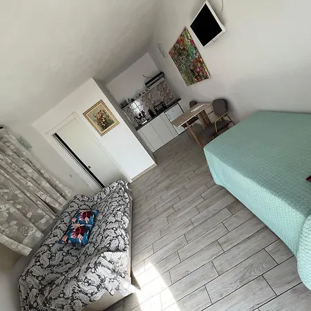 Lantgård Un Mare Di Fiori *