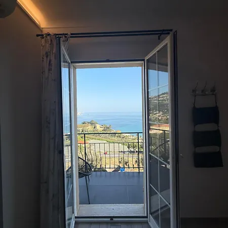 Un Mare Di Fiori * Ventimiglia