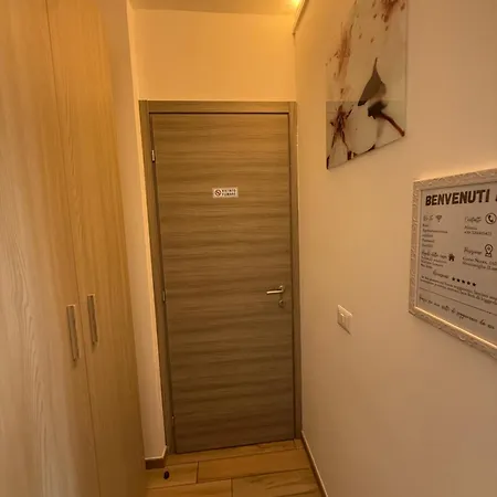 Un Mare Di Fiori Lantgård