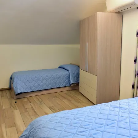 Lantgård Un Mare Di Fiori