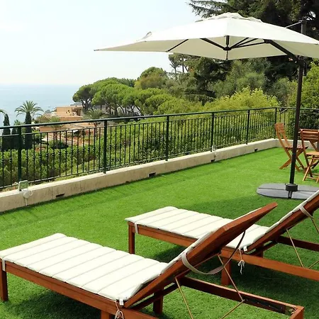 Un Mare Di Fiori Lantgård *