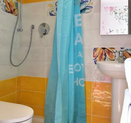 Un Mare Di Fiori Ventimiglia