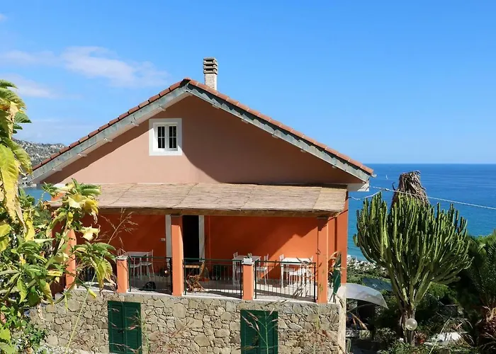 Un Mare Di Fiori Vakantieboerderij Ventimiglia